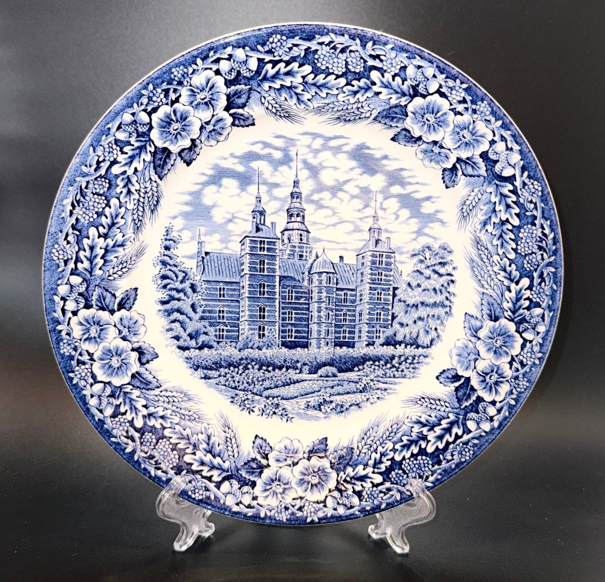 Tallerkener og platter - Frøken Lilly