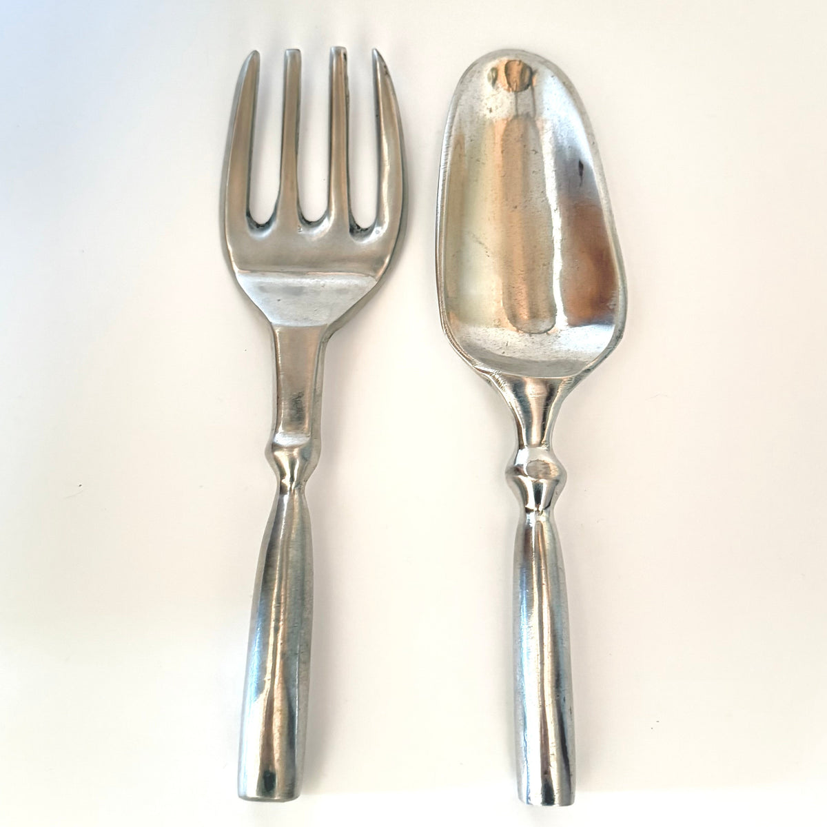 Vintage serveringssæt i støbt aluminiumslegering – mid-century stil