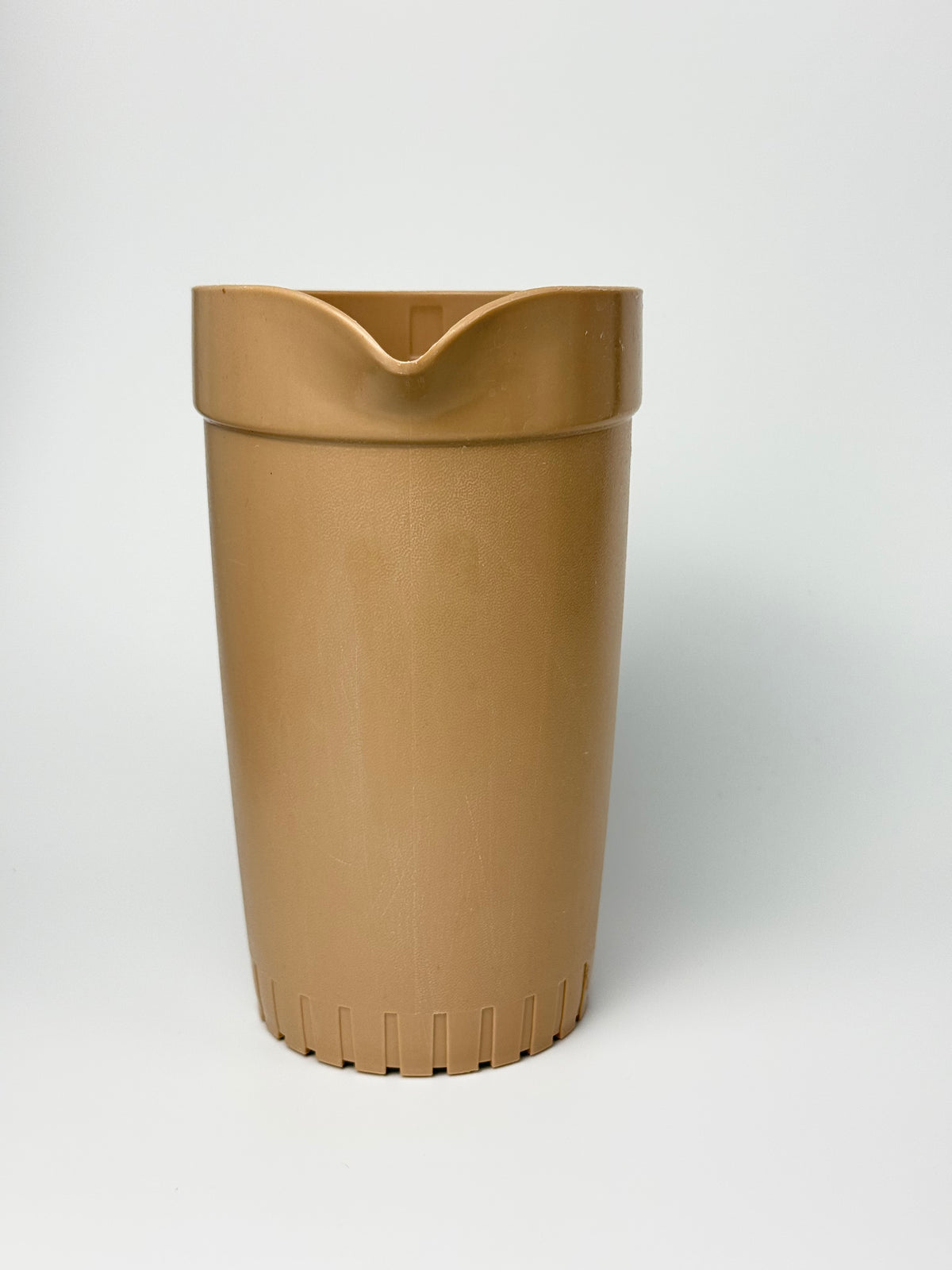 Tupperware køleskabskande med vakuumlåg – fra 1970-80’erne