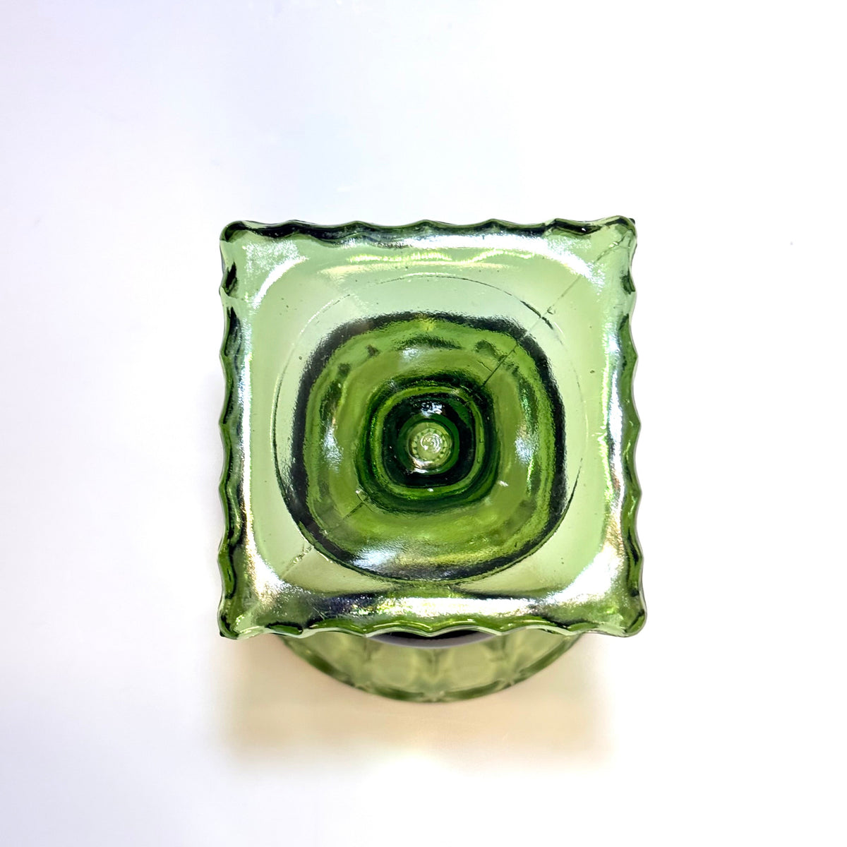 Vintage indiana glass glaspokal i avocado-grønt presset glas