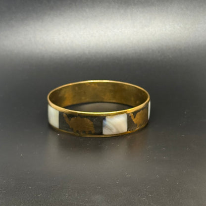 Vintage messingarmbånd med perlemor og elefanter