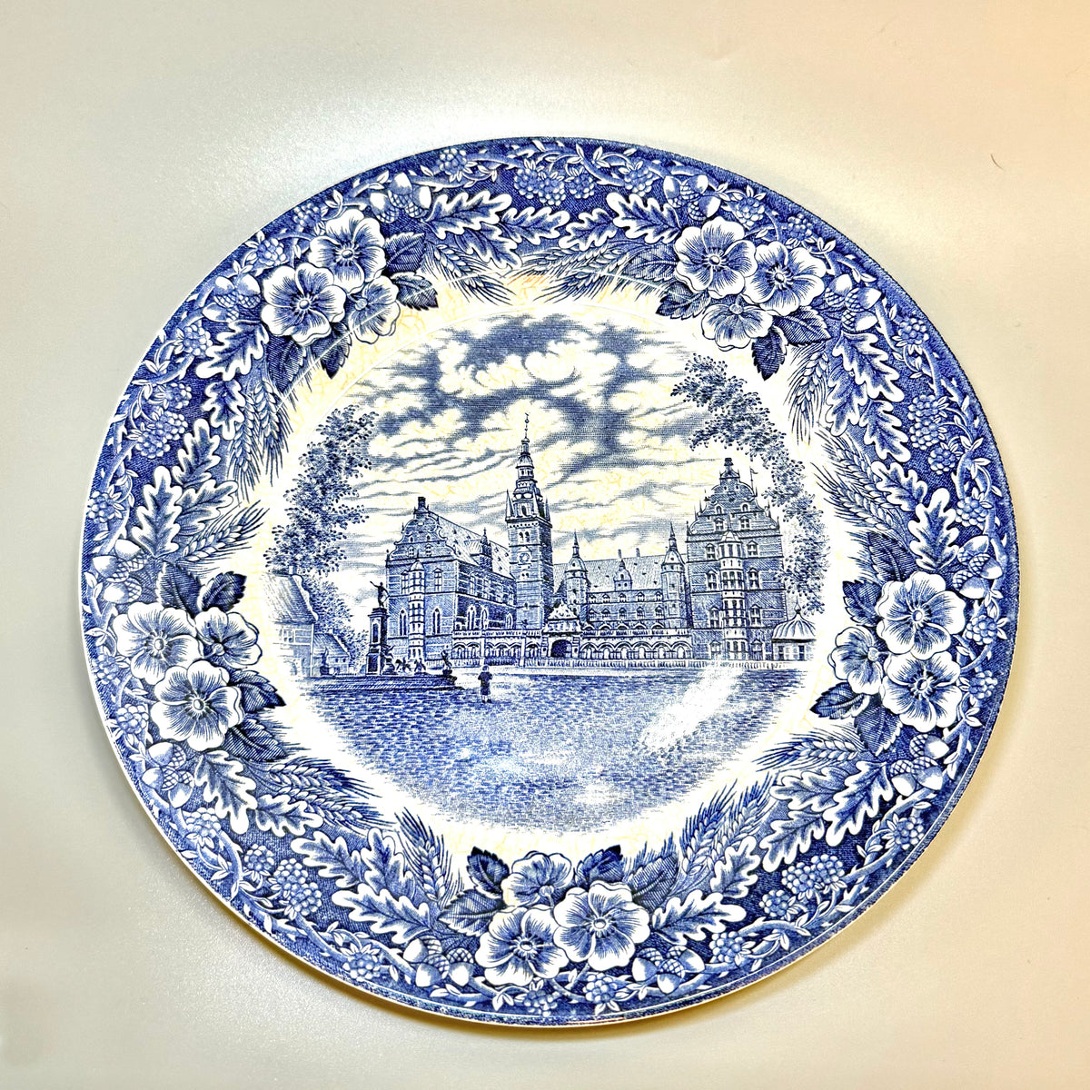 Imerco jubilæums middagstallerken, 24 cm – Frederiksborg Slot, 1978