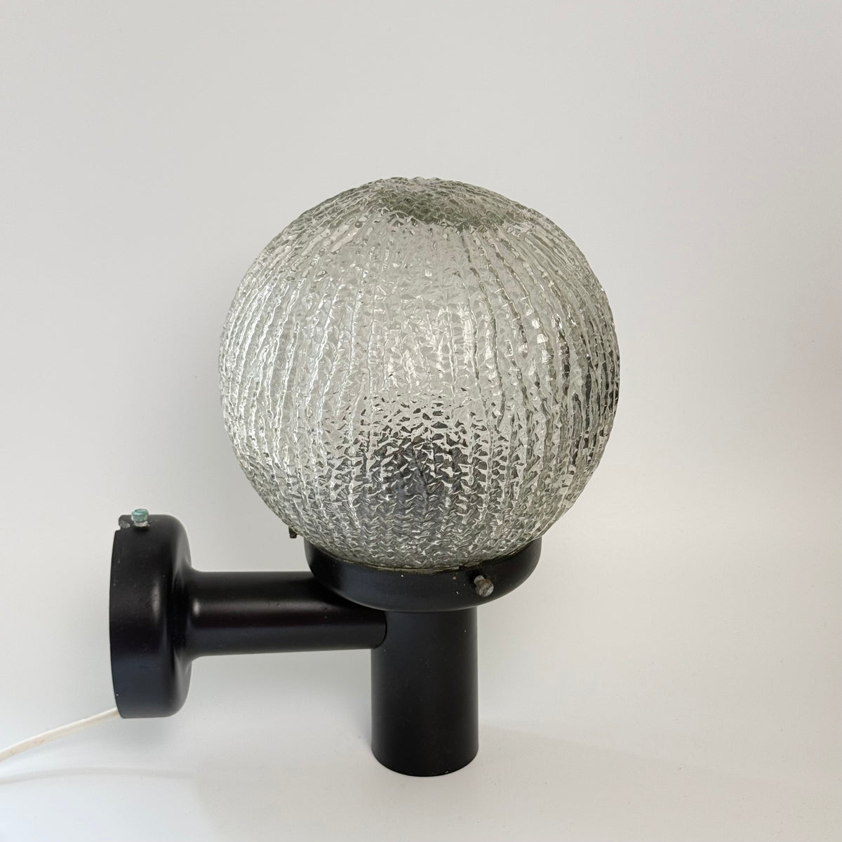 2 vintage udendørs væglamper – E.S. Horn Ice Ball