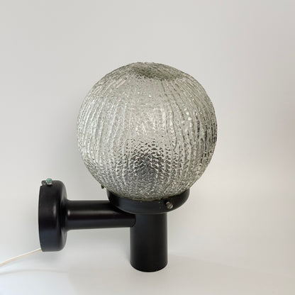 2 vintage udendørs væglamper – E.S. Horn Ice Ball