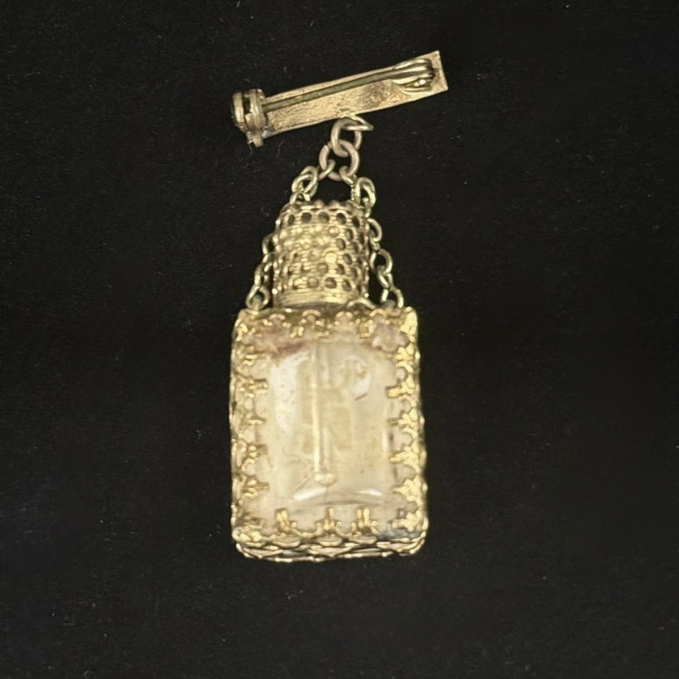 Art deco miniature parfumeflaske broche med petit point broderi