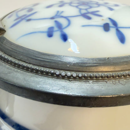 Lithophane ølkrus i porcelæn med tinlåg, 1930-40'erne
