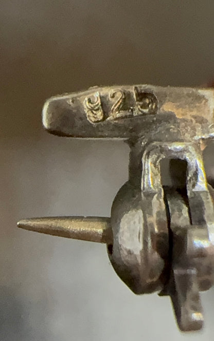 Broche i 925 sølv med baltisk rav – sommerfugl, vintage