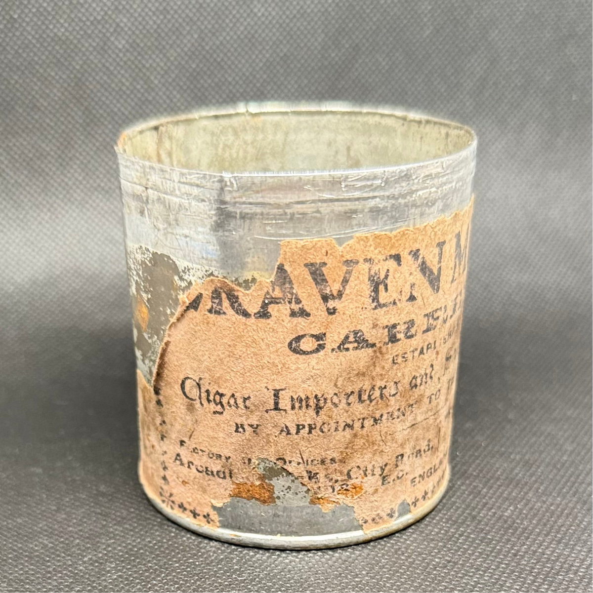 Antik Carreras craven “Black Cat” tobaksdåse ca. 1900 