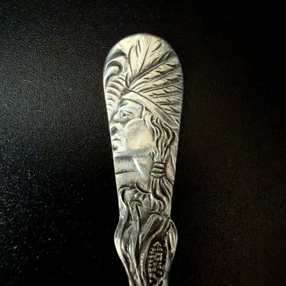 Antik souvenir teske i sterlingsølv, motiv Mount Tacoma og Native American, USA ca. 1900 - Frøken Lilly