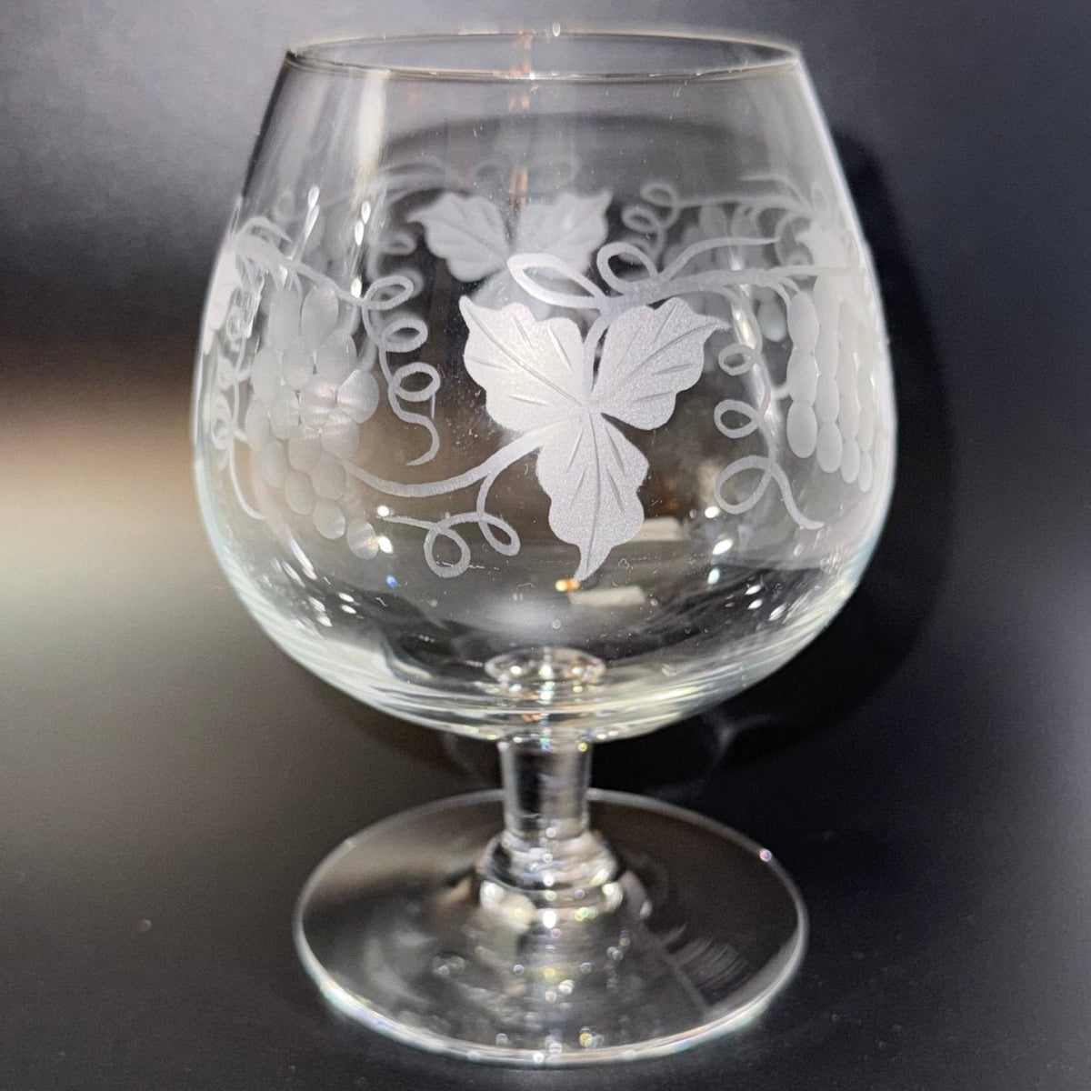 Bacchus cognacglas – ætsede druer og vinblade – vintage - Frøken Lilly