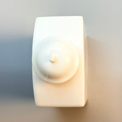Bing & Grøndahl hvid porcelæns thekrukke med låg – klassisk dansk design - Frøken Lilly