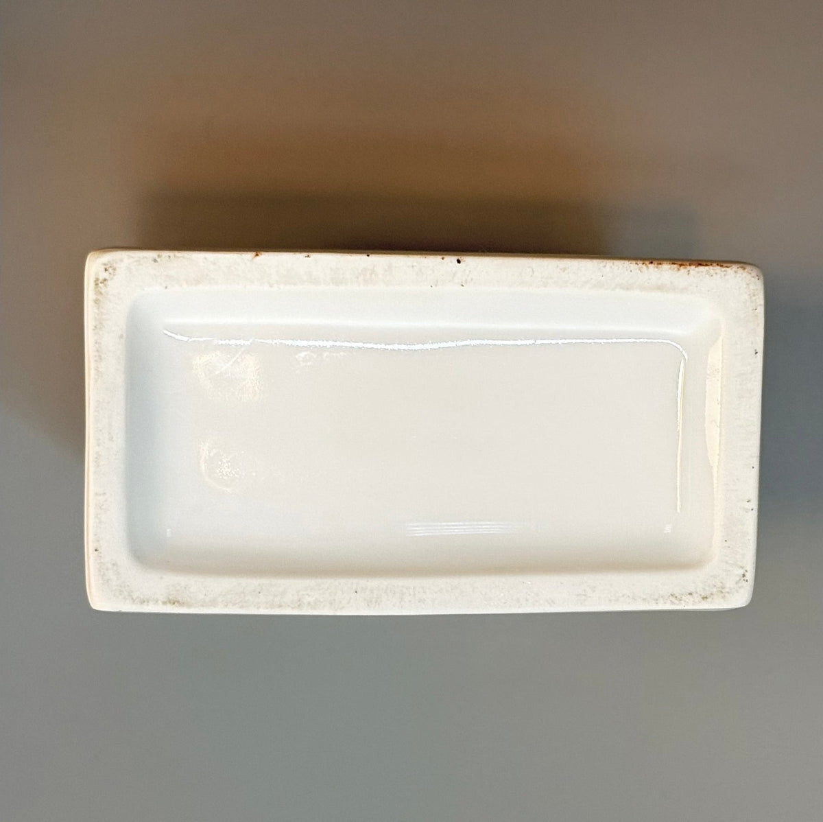 Bing & Grøndahl hvid porcelæns thekrukke med låg – klassisk dansk design - Frøken Lilly