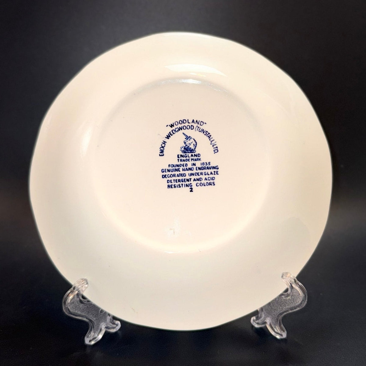 Engelsk fajance dyb tallerken fra Wedgwood – Tunstall, 19,5 cm
