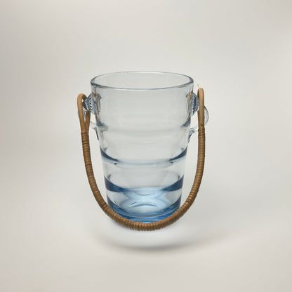 Holmegaard vintage isspand i lyseblåt glas med rattan hank, 1930-1950'erne - Frøken Lilly