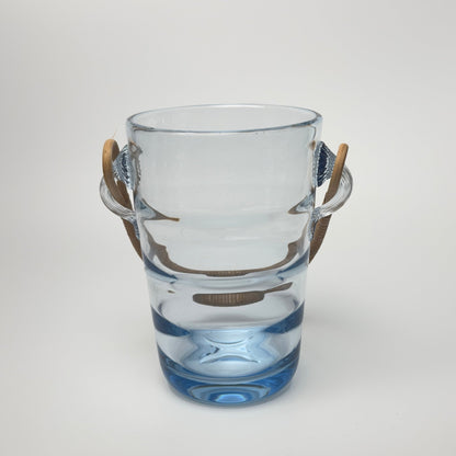 Holmegaard vintage isspand i lyseblåt glas med rattan hank, 1930-1950'erne - Frøken Lilly