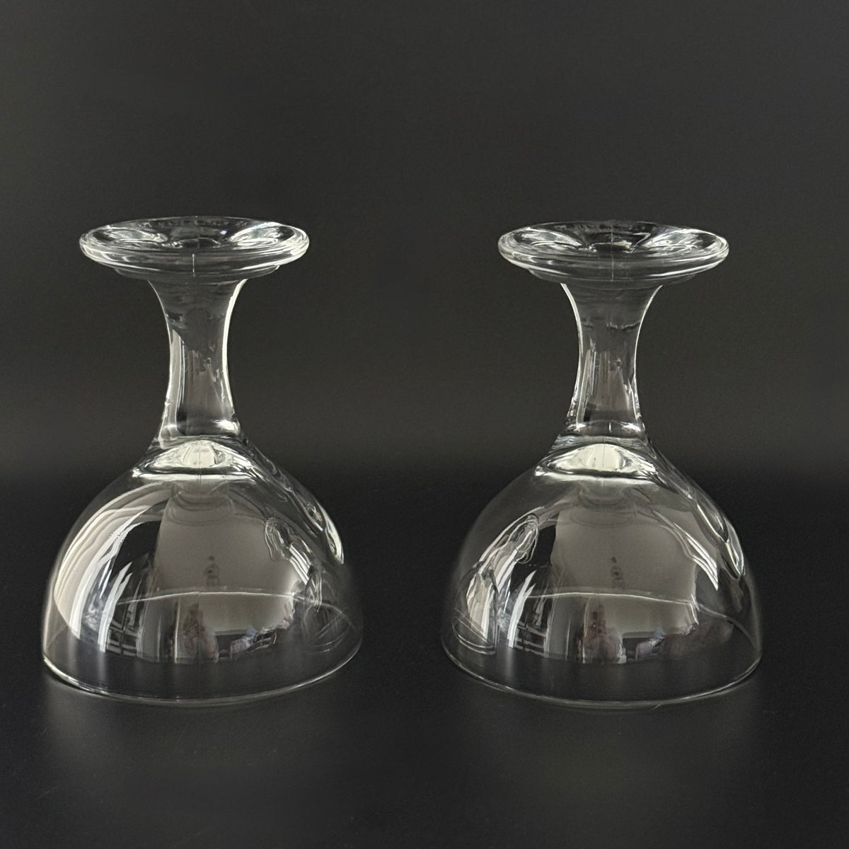 Italienske designglas med snoet stilk – sæt med 2 - Frøken Lilly