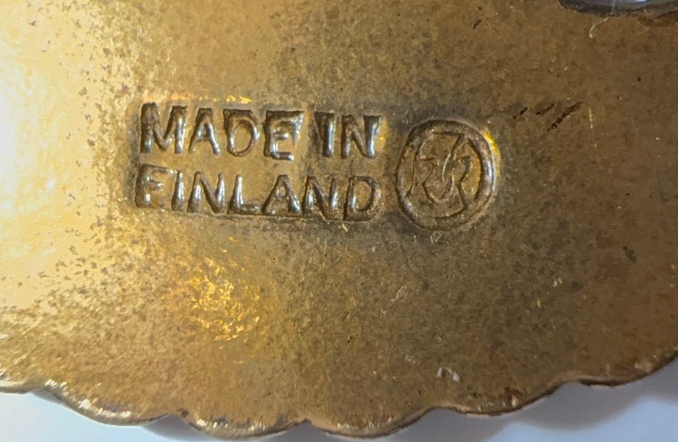 Kalevala Koru broche i bronze med vikingetids inspireret dyremotiv – Finland - Frøken Lilly