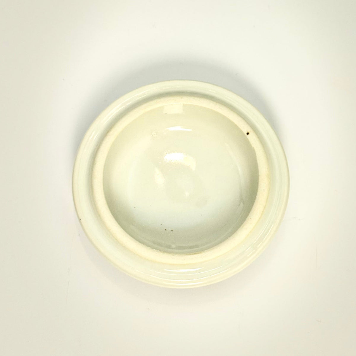 Kinesisk porcelænskrus med låg, blå/hvid kalligrafi, orientalsk stil - Frøken Lilly
