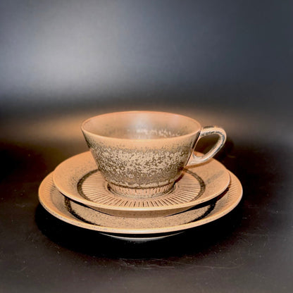 Knabstrup Nødebo kaffetrio i brun stentøj – Johannes Hansen, 1966–1972