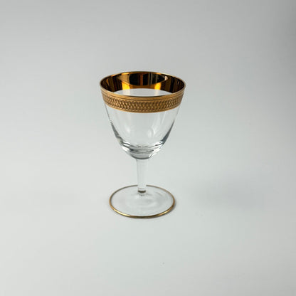 Lyngby Glas Tosca hvidvinsglas i krystal med bred ciseleret guldkant, 1960'erne - Frøken Lilly