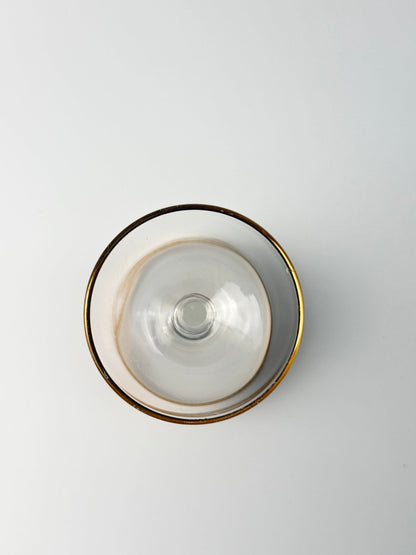 Lyngby Glas Tosca hvidvinsglas i krystal med bred ciseleret guldkant, 1960'erne - Frøken Lilly