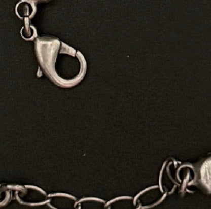 Pilgrim armbånd med charms og rhinsten – sølvfarvet - Frøken Lilly