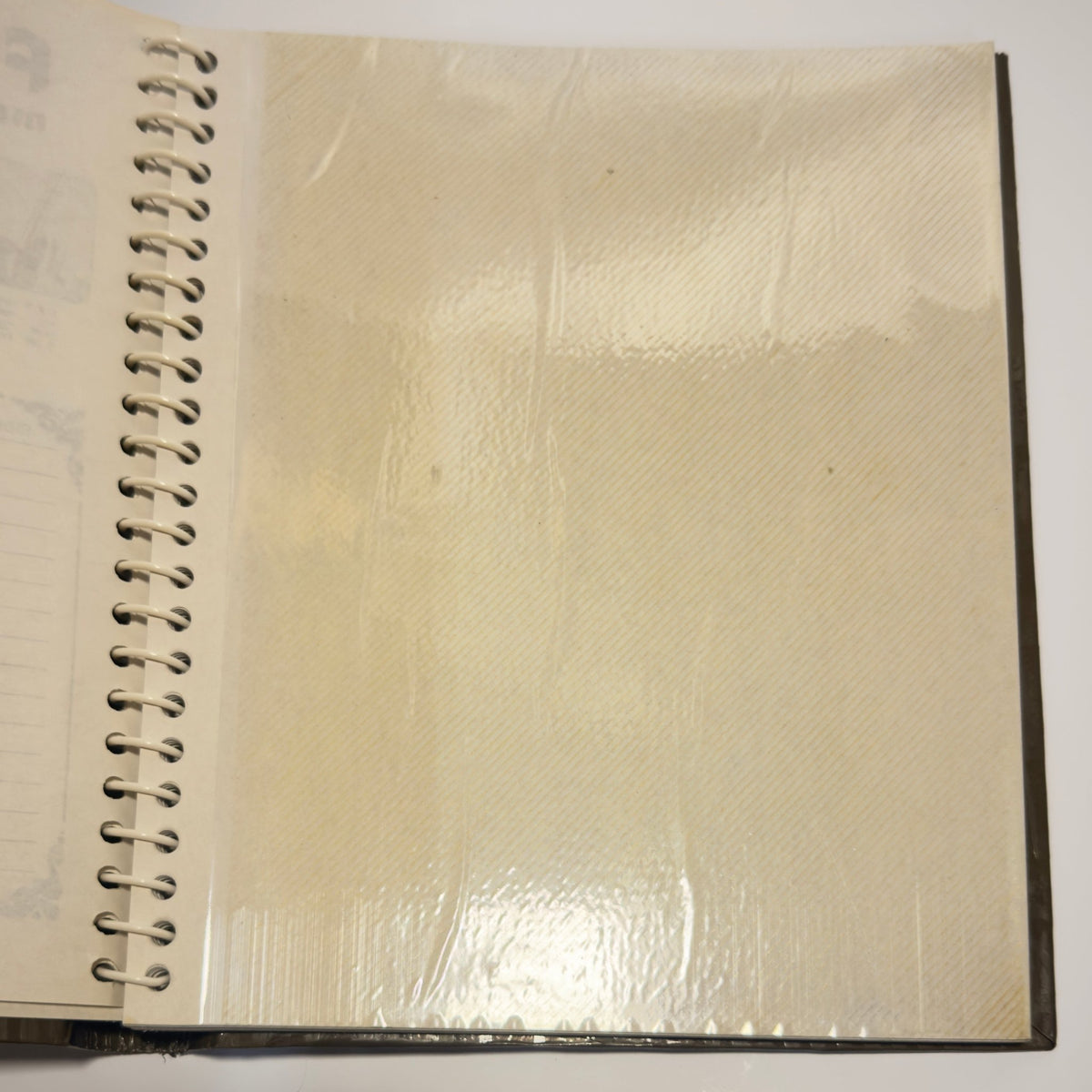 Retro glansbillede/fotoalbum med selvklæbende sider - samlerobjekt fra 1960 - 80'erne - Frøken Lilly