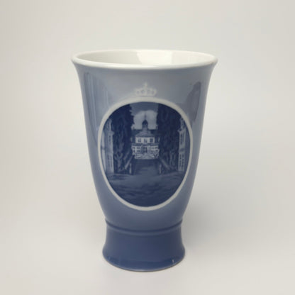 Royal Copenhagen rundskue vase 1937 i 1. sortering - Frøken Lilly