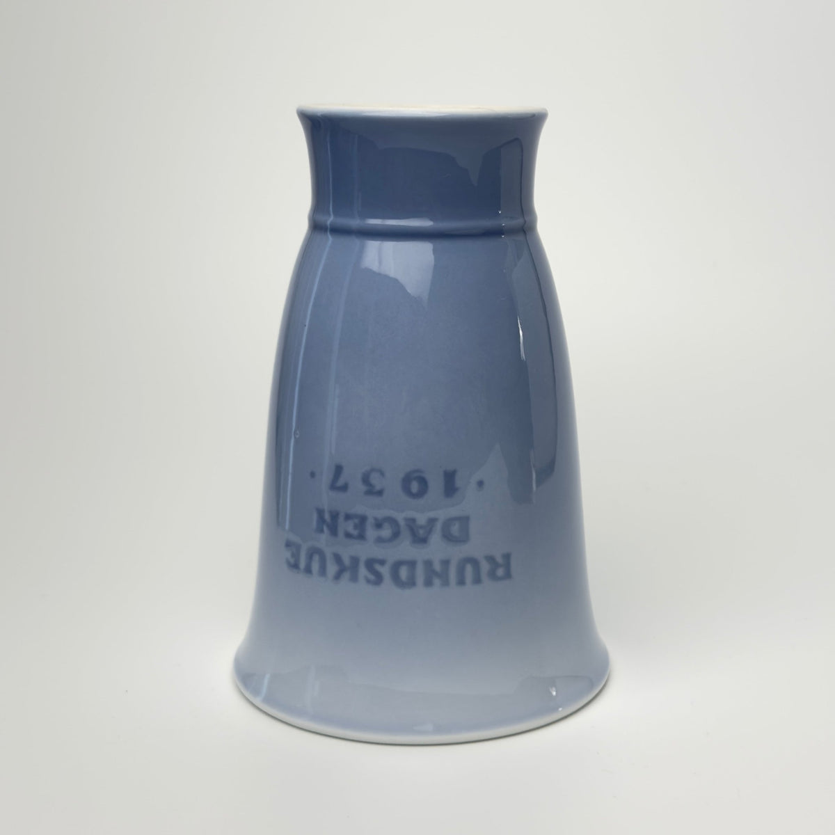 Royal Copenhagen rundskue vase 1937 i 1. sortering - Frøken Lilly