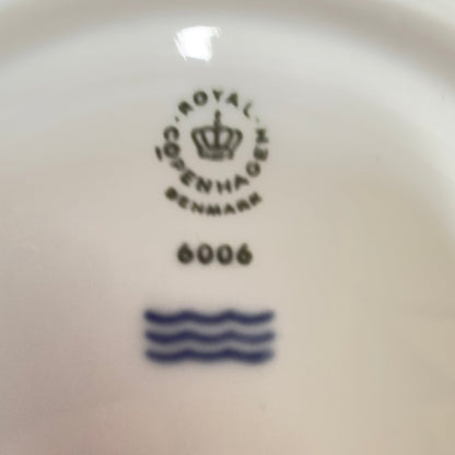 Royal Copenhagens hotelporcelæn “Vilde Planter” - Frøken Lilly