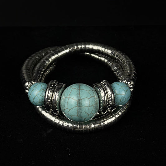 Statement armbånd med turkisfarvede og sølvfarvede detaljer - Frøken Lilly