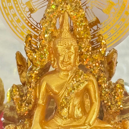 Thailandsk Phra Phuttha Chinnarat Buddha i montre - Frøken Lilly