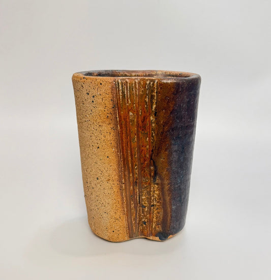Tue Poulsen keramikvase i stentøj – organisk form, brun/sand glasur, 1960’erne - Frøken Lilly