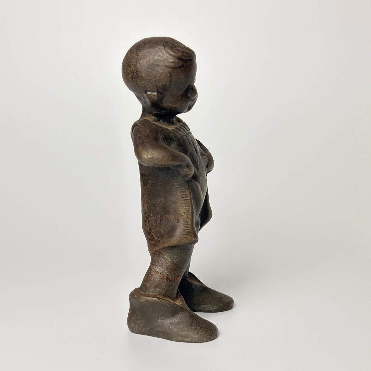Vintage bronzefigur af pige – 13 cm - Frøken Lilly