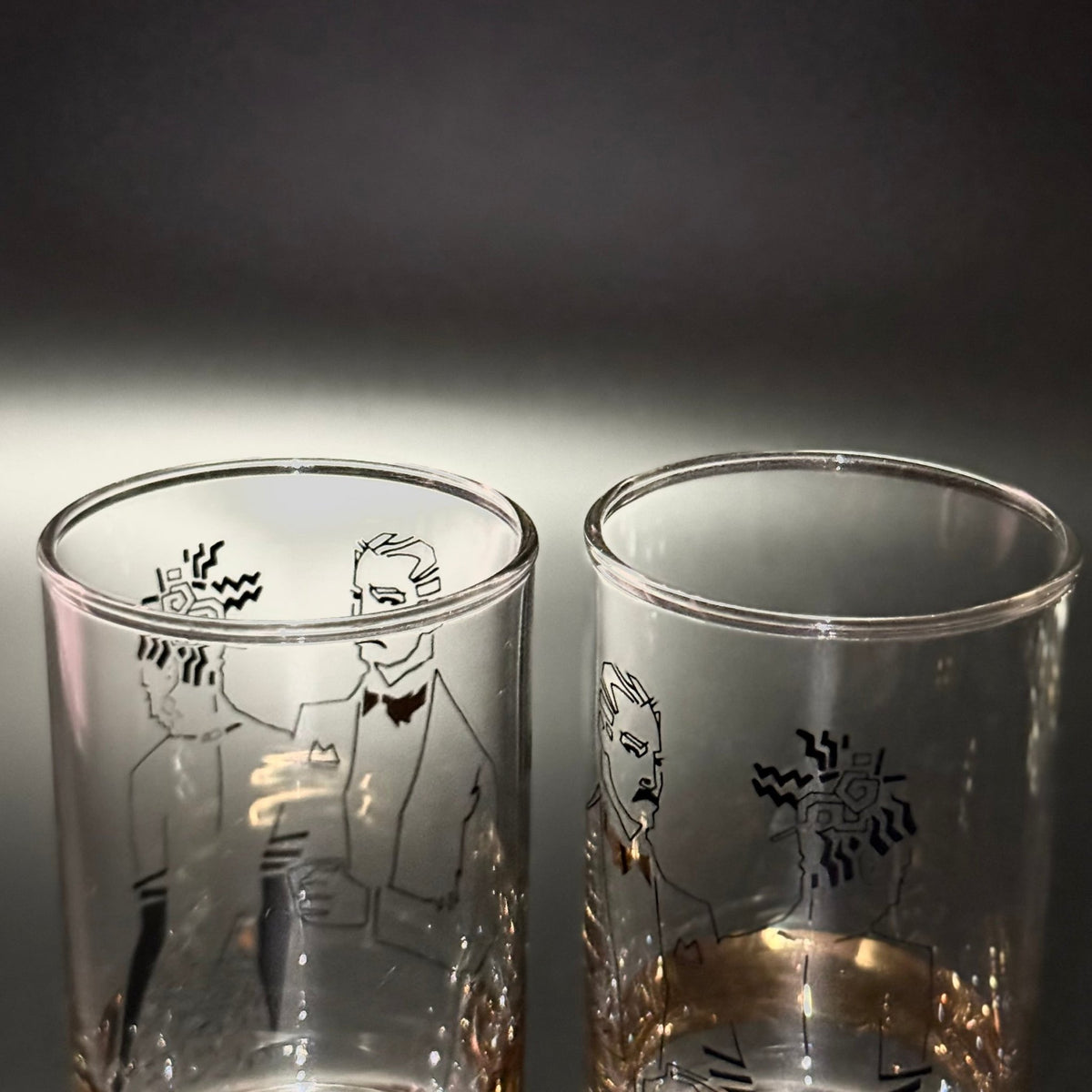 Vintage longdrink glas med grafisk motiv – 80/90’er med 40’ernes art deco stil - Frøken Lilly